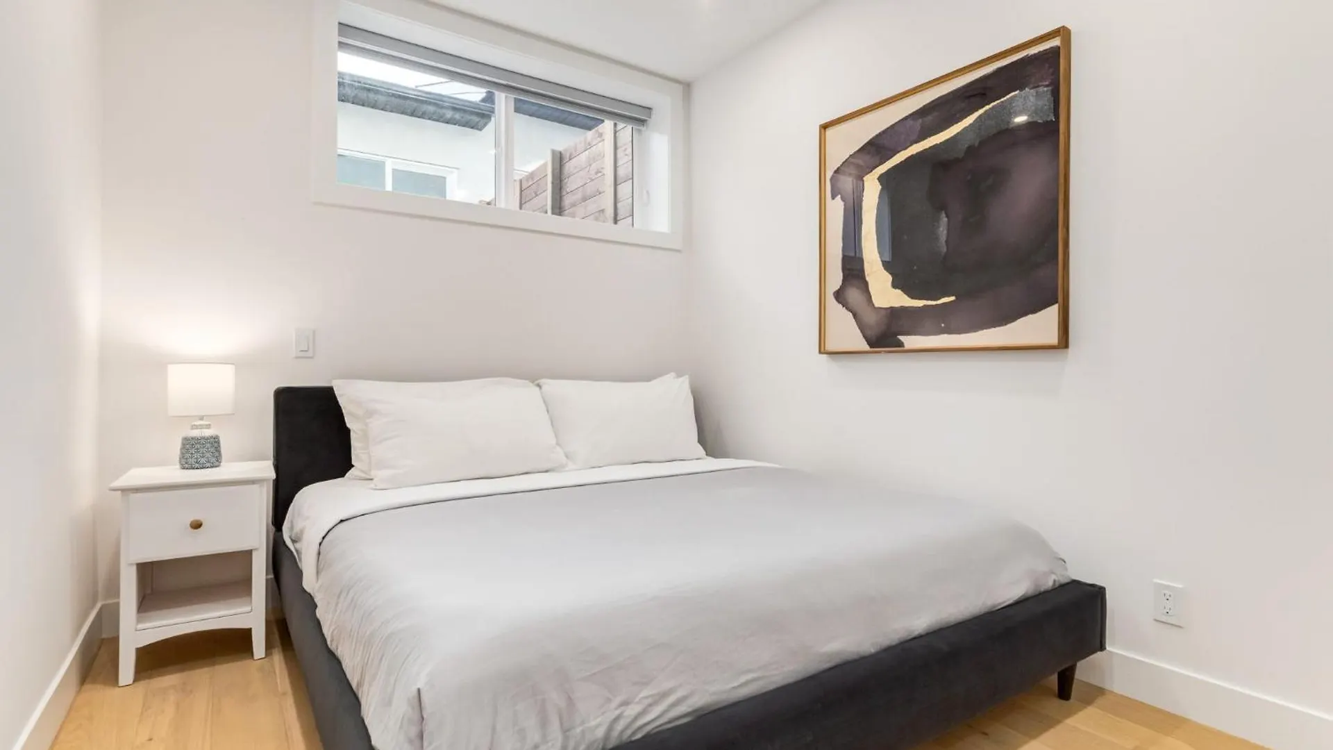 Long Stays, Pets Welcome, Free Parking & King Bed Calgary 0*,  Canada